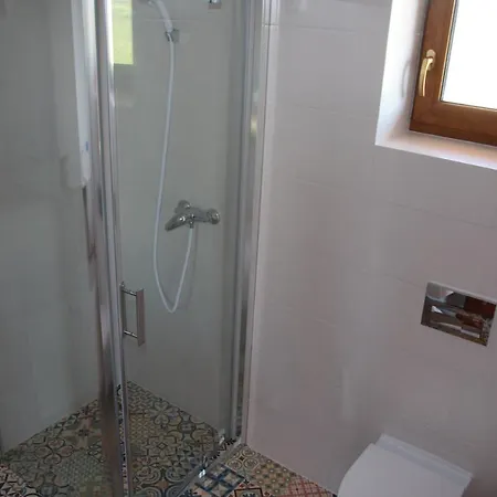 Vakantiehuis Wygodny Murowany Domek- Nowy *