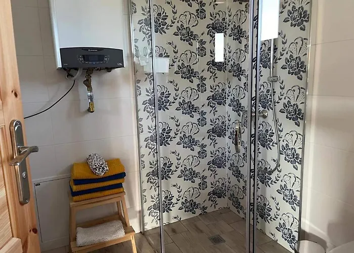 Feriehus Wygodny Murowany Domek- Nowy