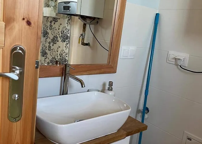 Wygodny Murowany Domek- Nowy Feriehus *